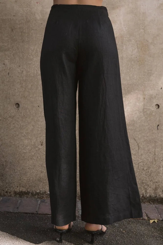 White Closet Linen Pant with Front Seam