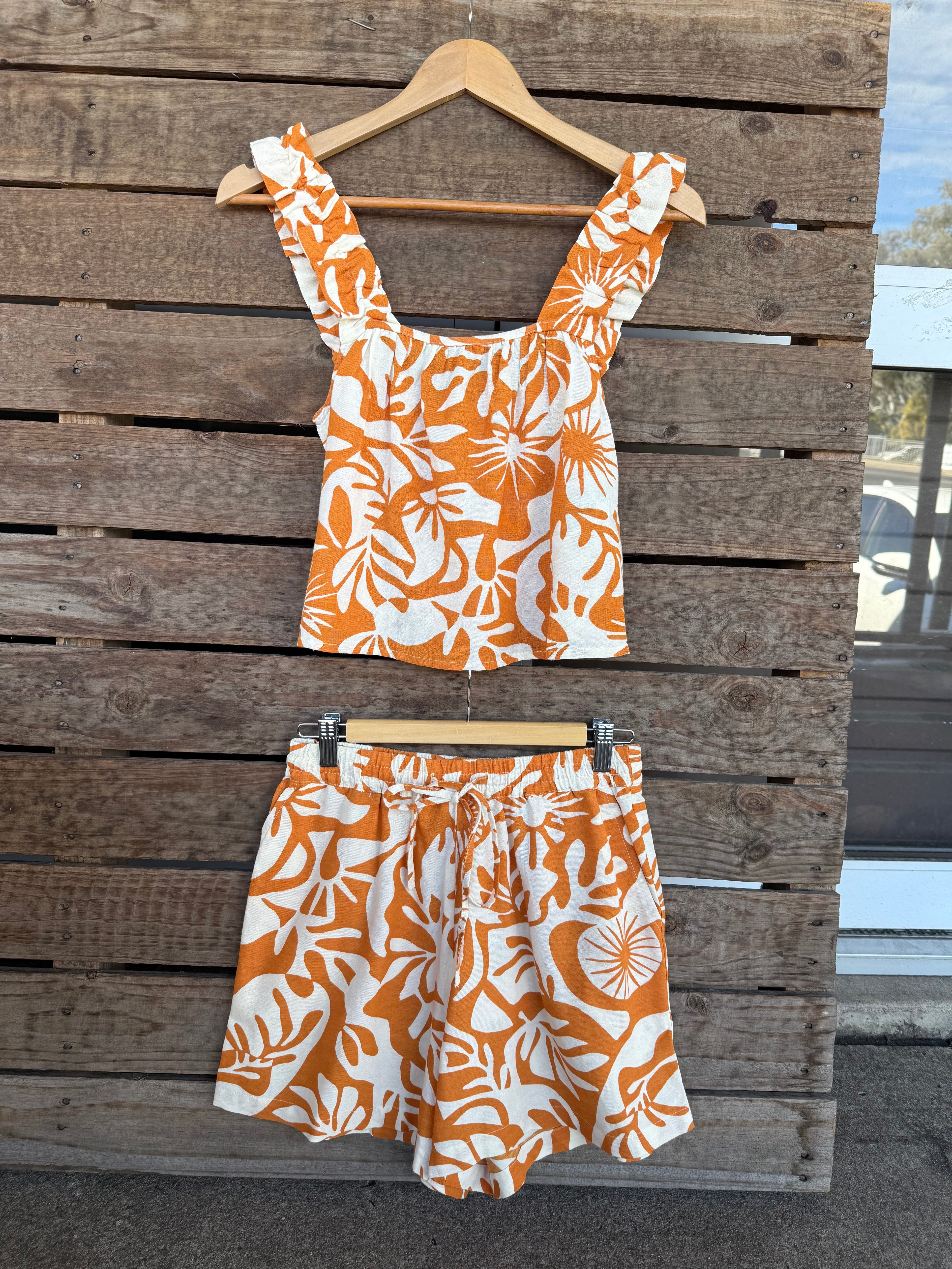 ONLY Linen Short Top