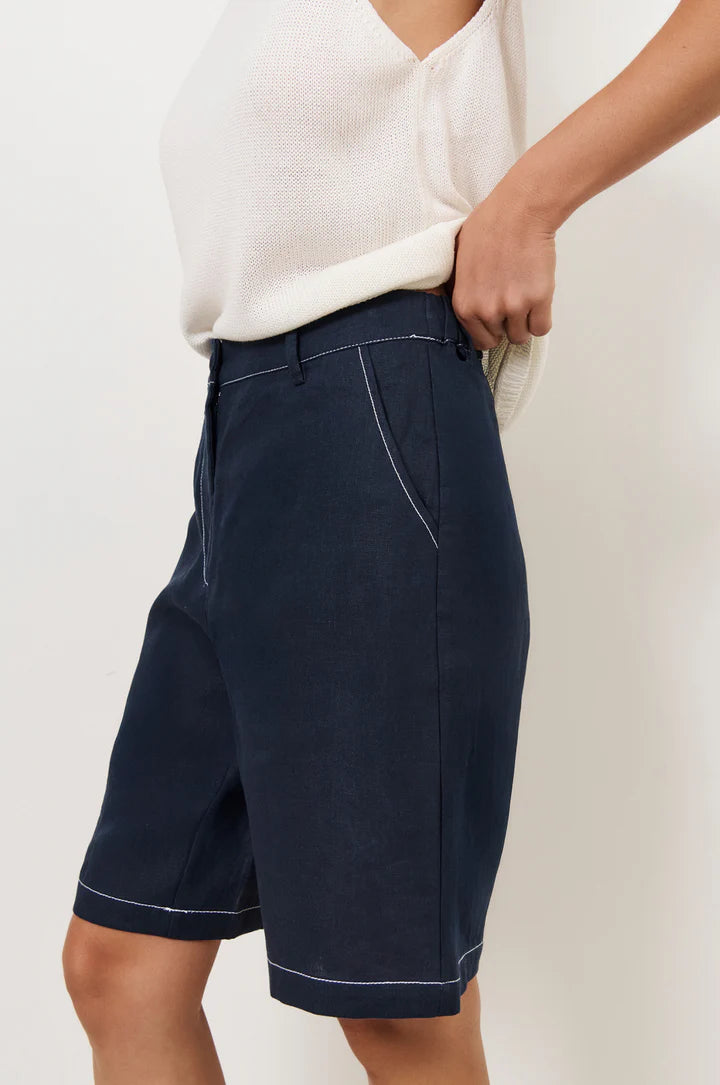 Adorne Heidi contrast stitch Bermuda short