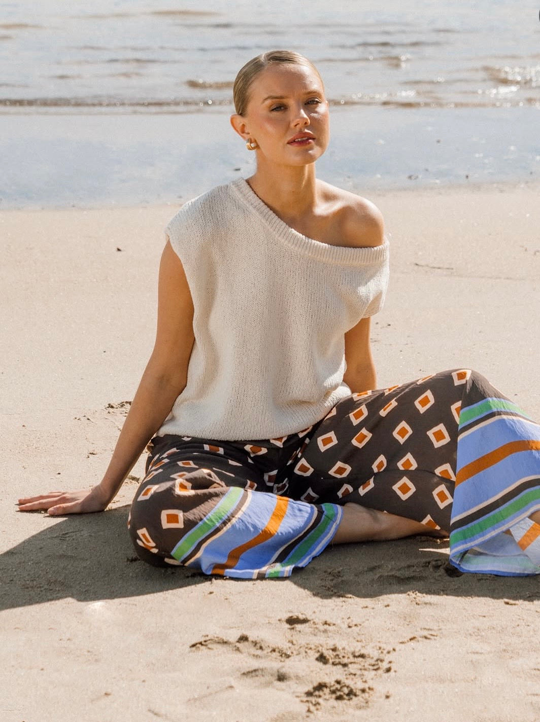 White Closet Resort Geo Pants