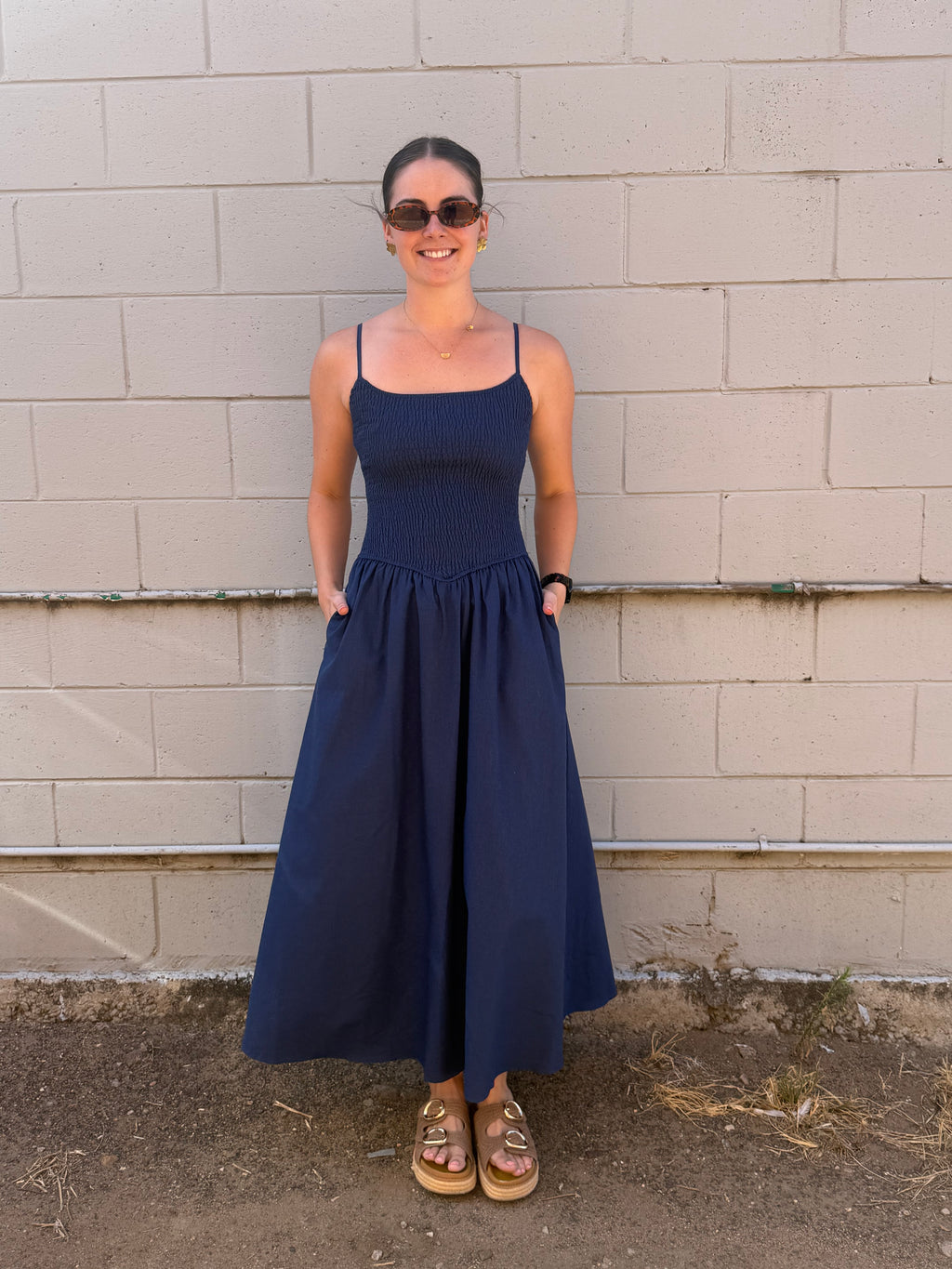 Style State Cotton shirred bodice V waist midi dress