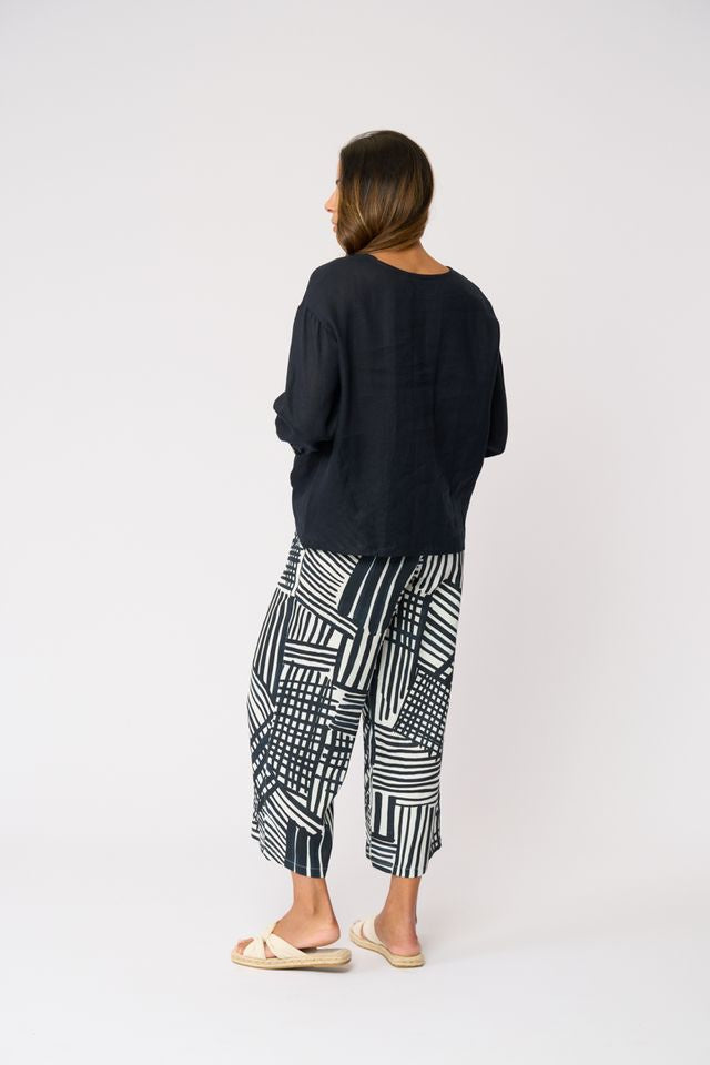Foil Re-Flex-Ion Top