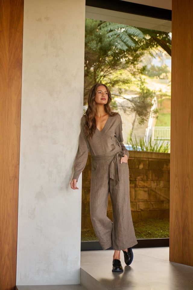Naturals Linen Pants w/ belt