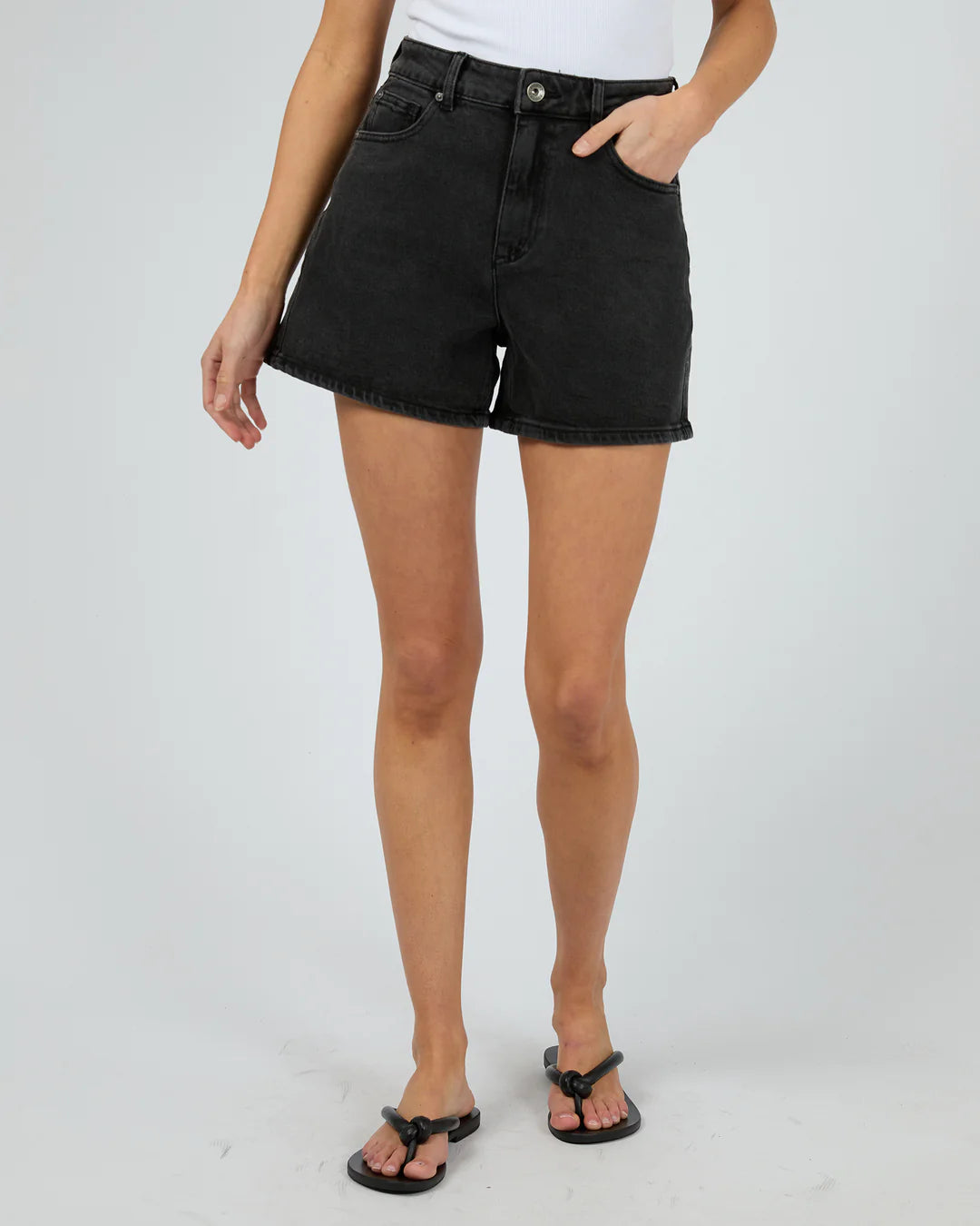 Silent theory Kyia short