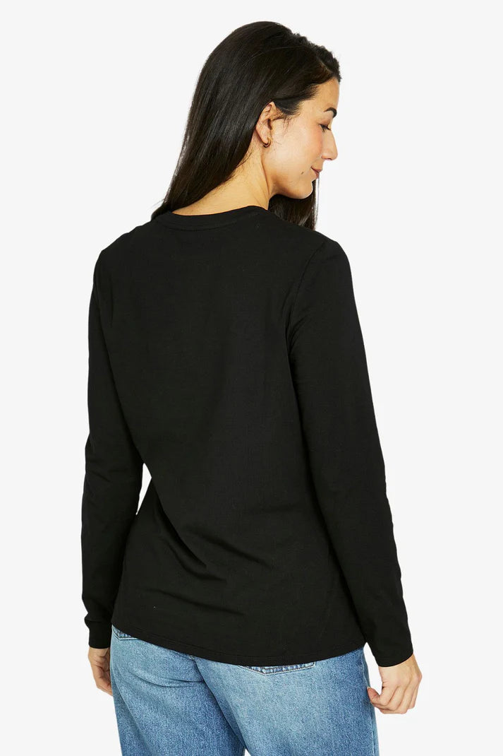 Jump Core Crew L/S Tee