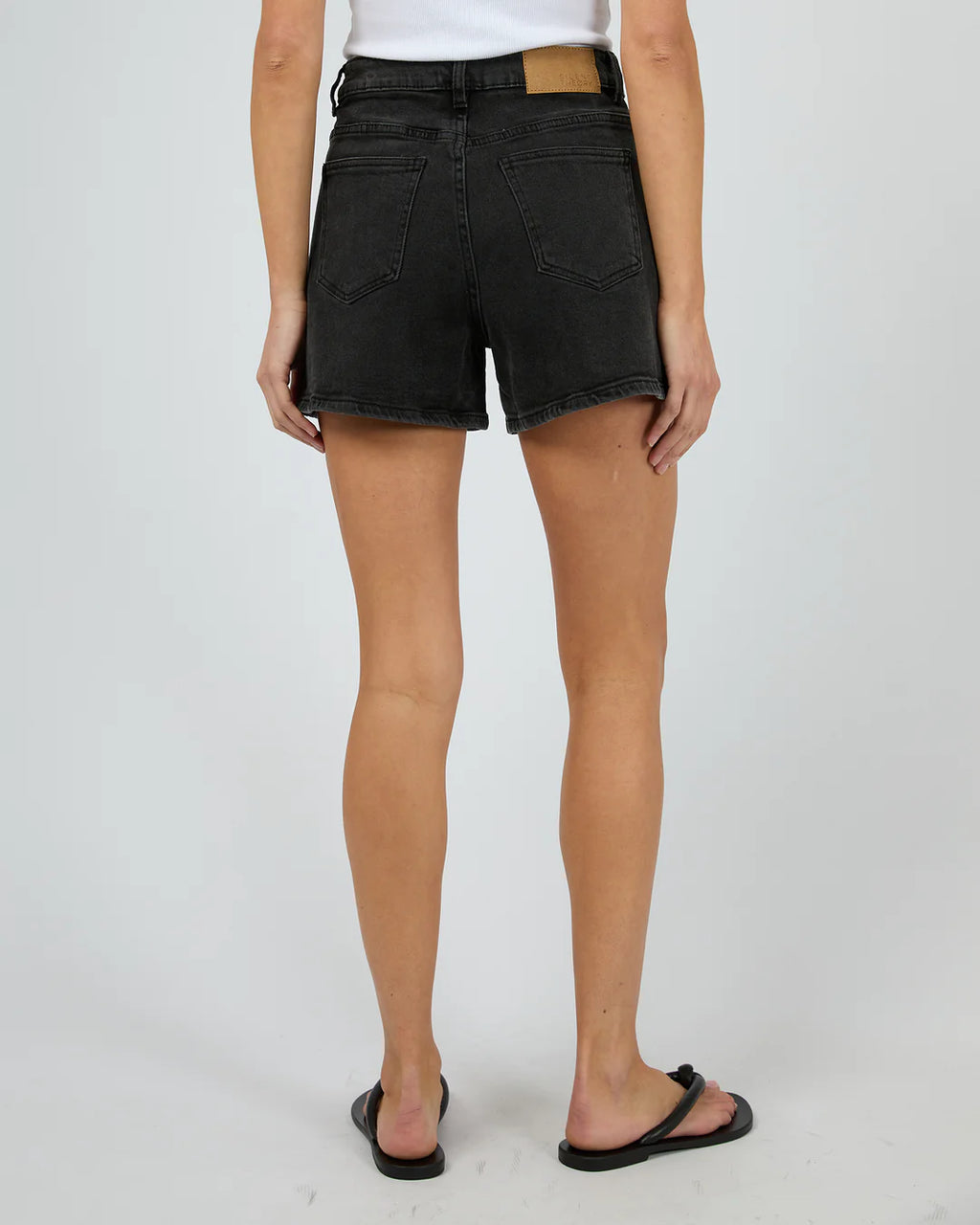 Silent theory Kyia short