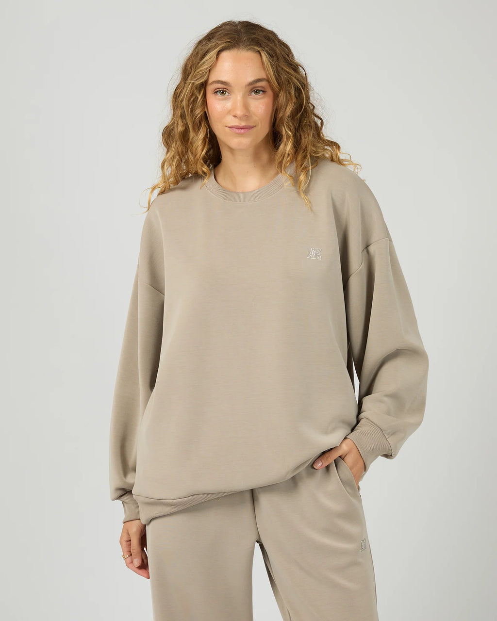 AAE Luxe Active Box Crew