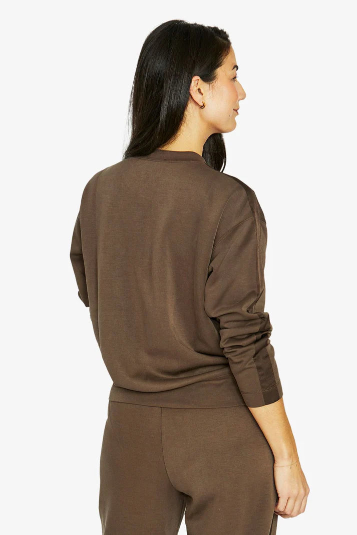 Jump Satin Trim Lounge Top