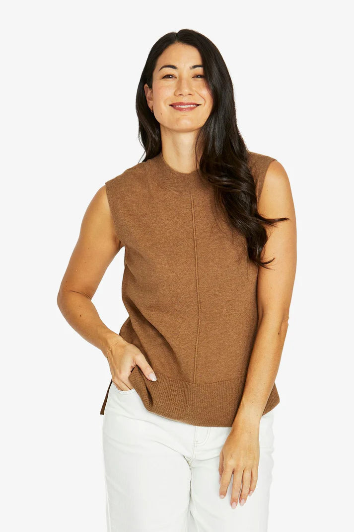 Jump Seam Detail Vest